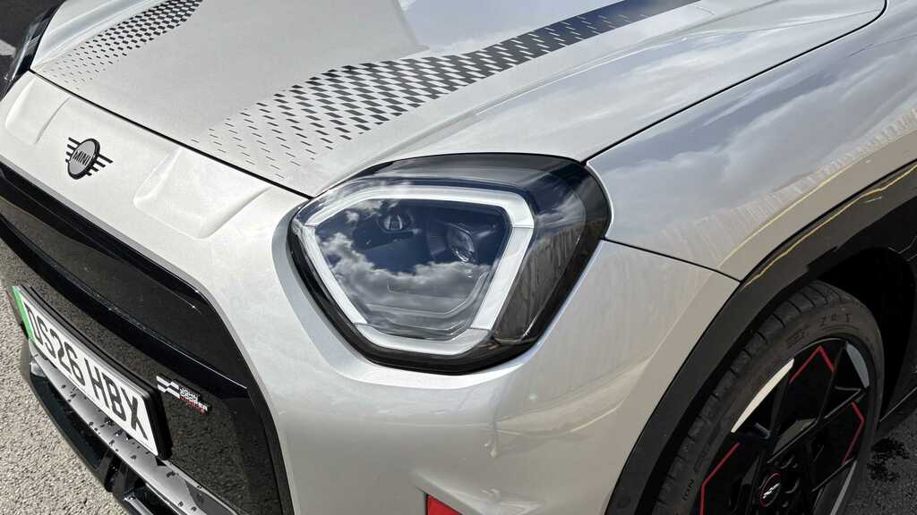 Mini Aceman 160Kw Se Sport 54Kwh Red #40