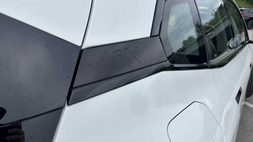 BMW iX M Sport Grey #32