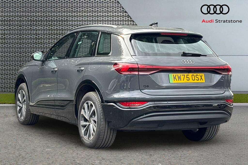 Audi Q6 E-Tron 185Kw 83Kwh Sport 2026 Grey #3