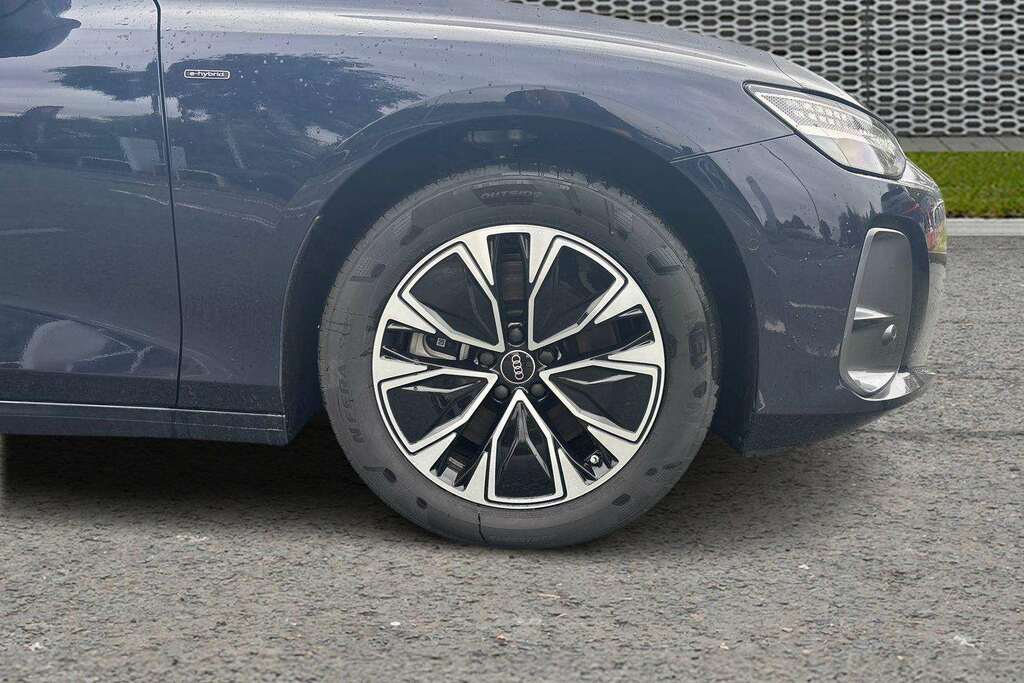 Audi A6 2.0 E-hybrid Quattro 299 Sport S Tronic 2026 Blue #5