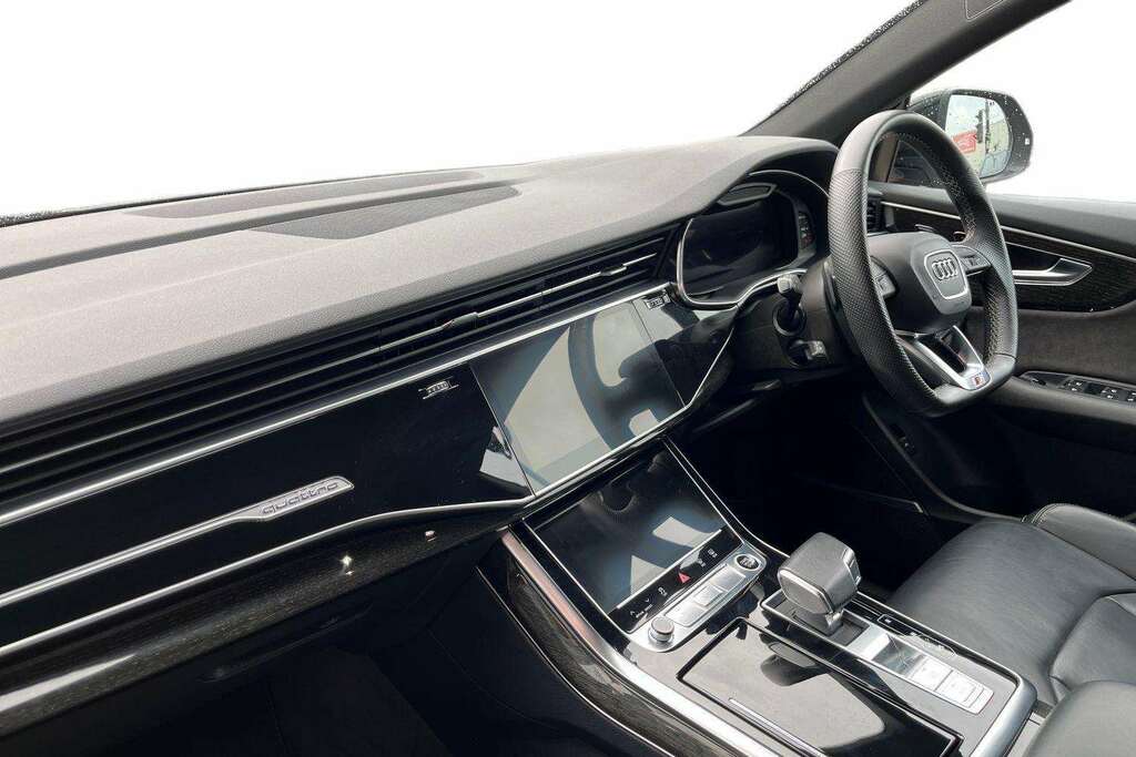 Audi Q8 55 Tfsi Quattro Black Edition Tiptronic 2024 Grey #2