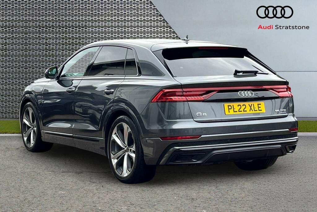 Audi Q8 55 Tfsi Quattro Black Edition Tiptronic 2024 Grey #3