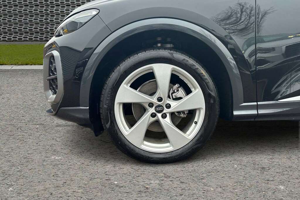 Audi Q5 2.0 Tfsi Quattro S Line S Tronic 2025 Black #5