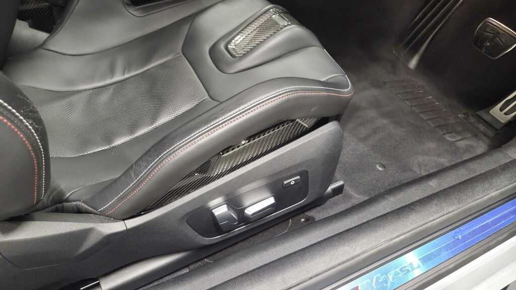 BMW M4 Biturbo Competition M Blue #25