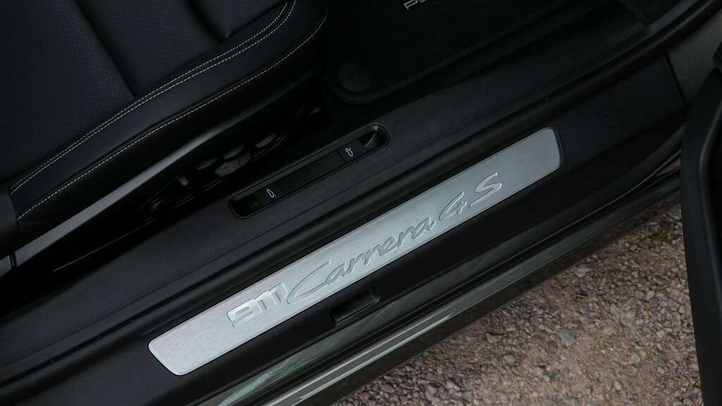 Porsche 911 T 2dr Grey #28