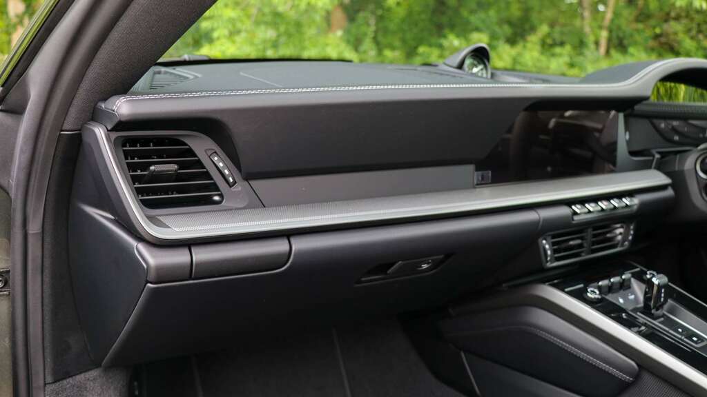 Porsche 911 T 2dr Grey #32