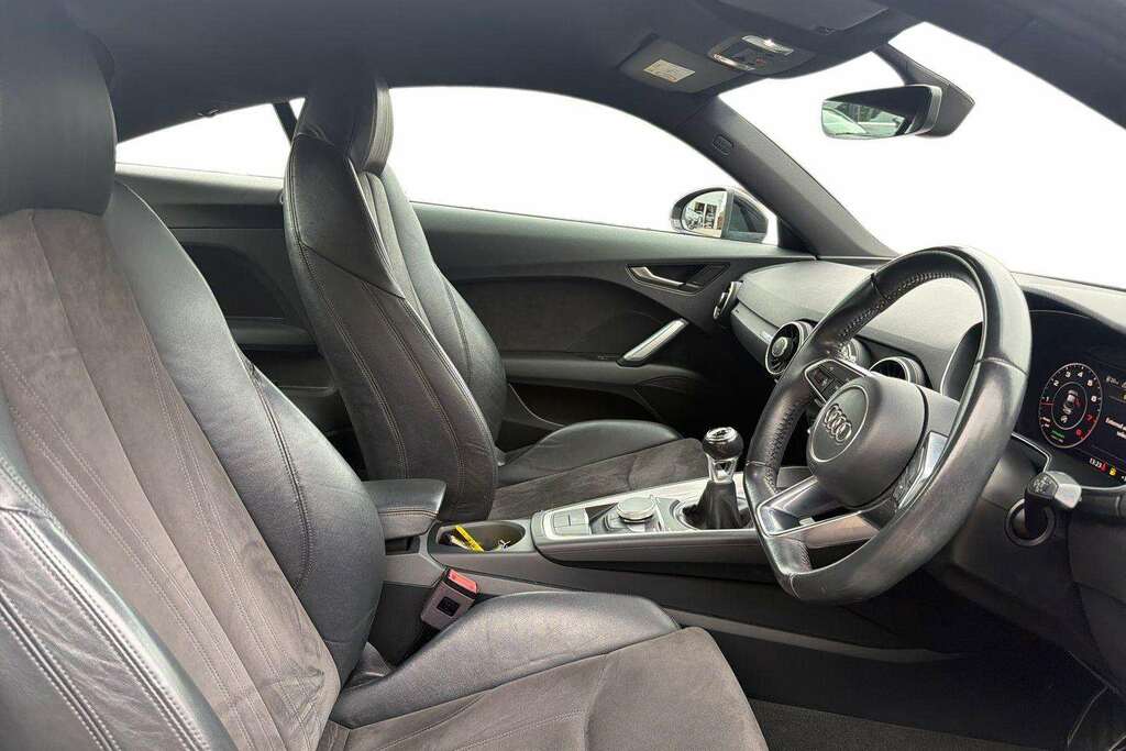 Audi TT 1.8T Fsi S Line Red #21