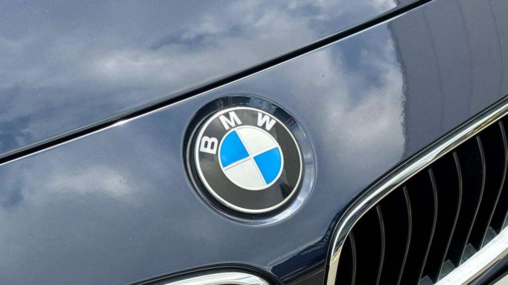 BMW 4 Series Hatchback Black #23
