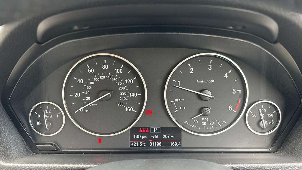 BMW 4 Series Hatchback Black #10