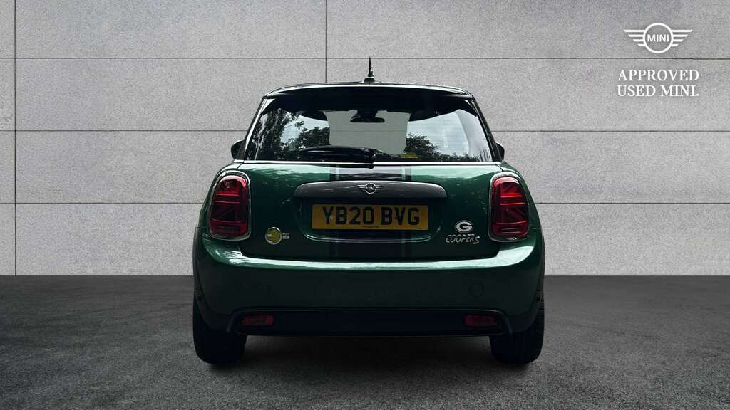 Mini Hatch 1.5 Cooper Classic Steptronic Euro 6 Ss Red #3