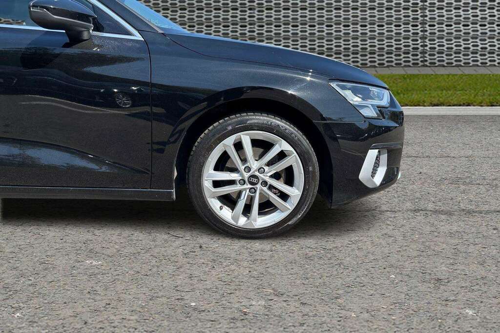 Audi A3 30 Tfsi Sport 2022 BT72RMY Black #5