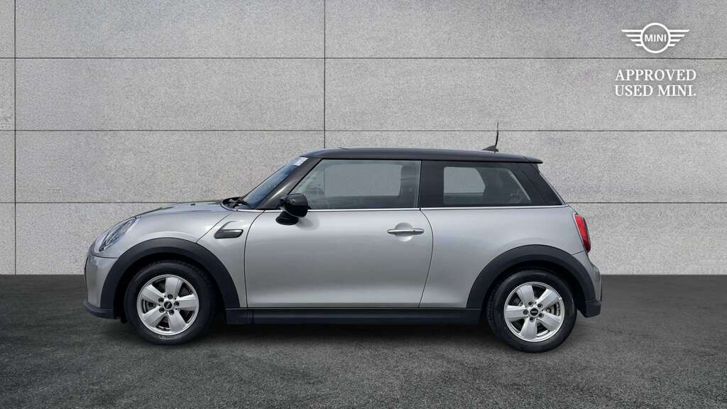 Mini Hatch 1.5 Cooper Classic 2023 YA72KPJ Silver #3