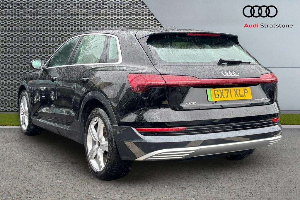Audi E-tron 230Kw 50 Quattro 71Kwh Technik 2021 Black #3