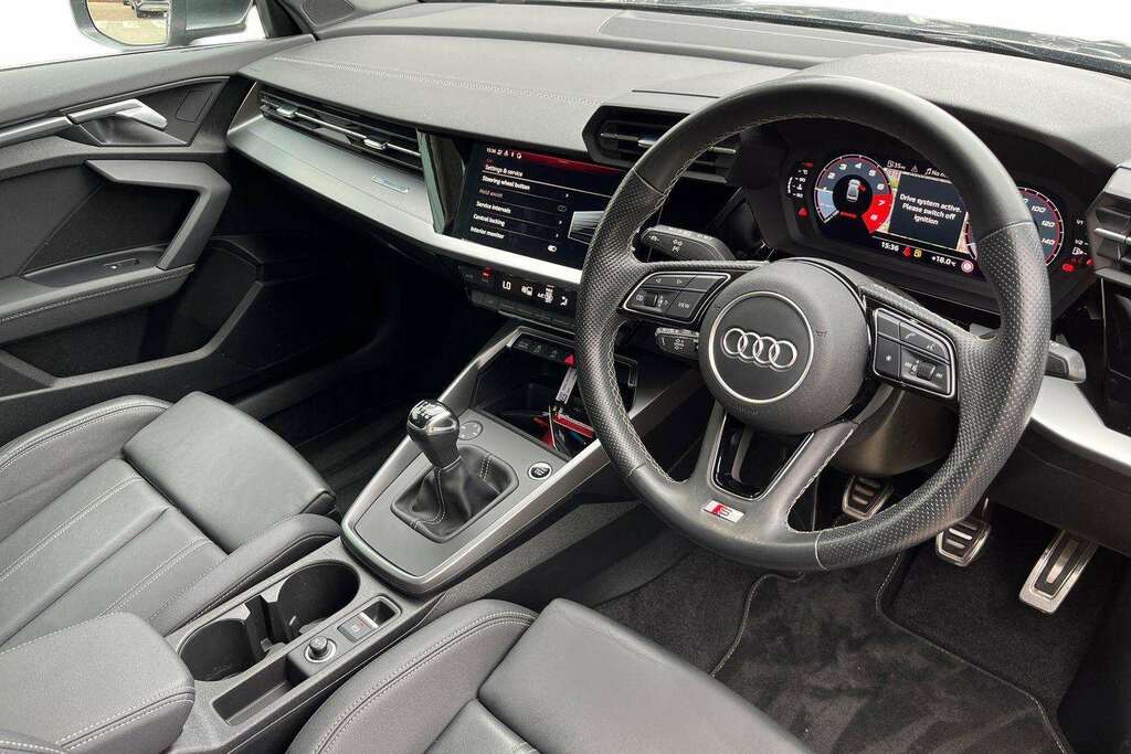 Audi A3 30 Tfsi S Line 2023 DG73CPE Grey #6