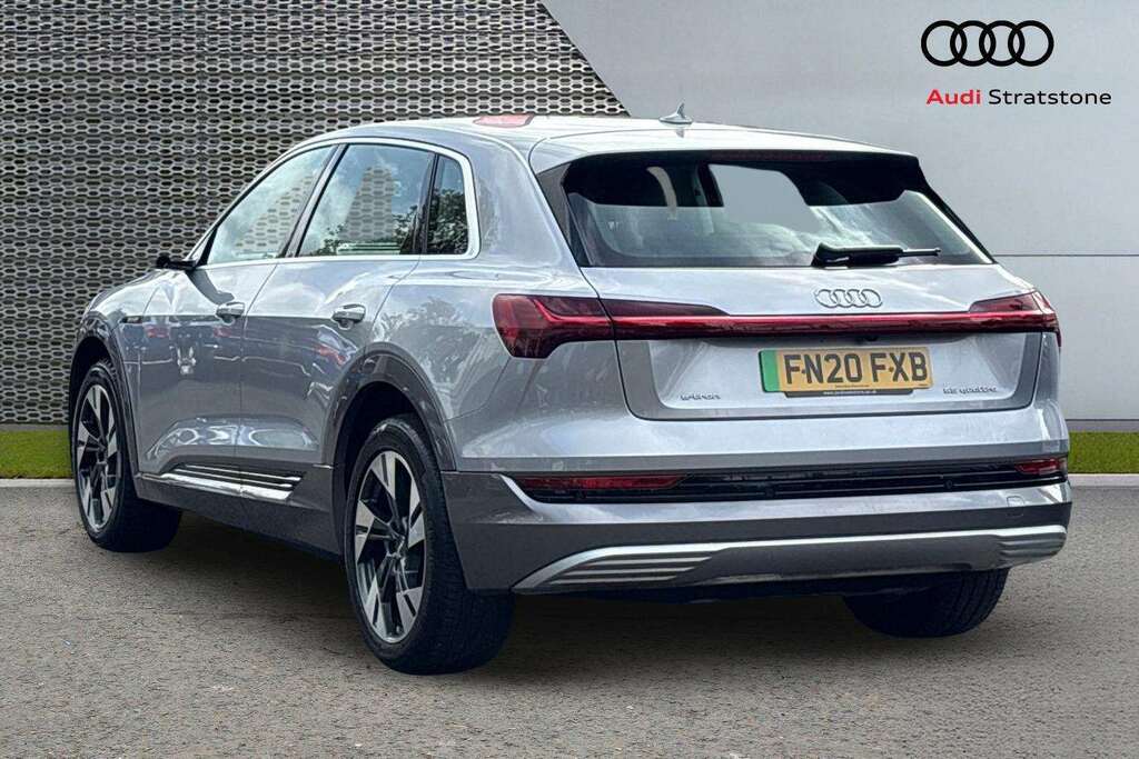 Audi E-tron 300Kw 55 Quattro 95Kwh 2020 Silver #3