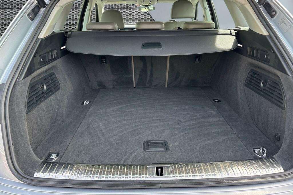Audi E-tron 55 Quattro 95Kwh Grey #13