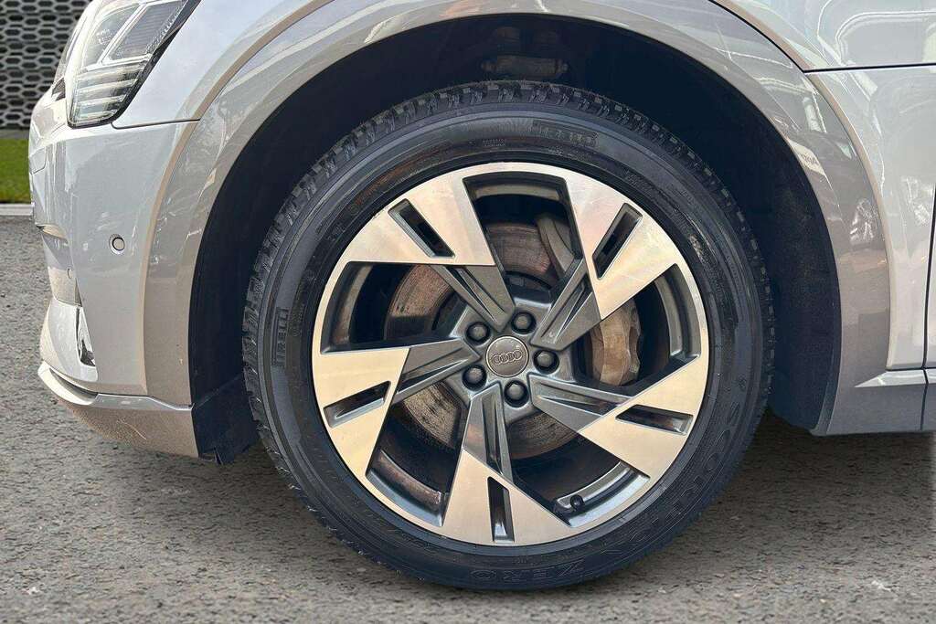Audi E-tron 55 Quattro 95Kwh Grey #11