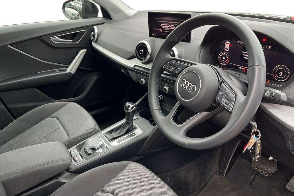 Audi Q2 35 Tfsi Sport S Tronic 2023 Black #6