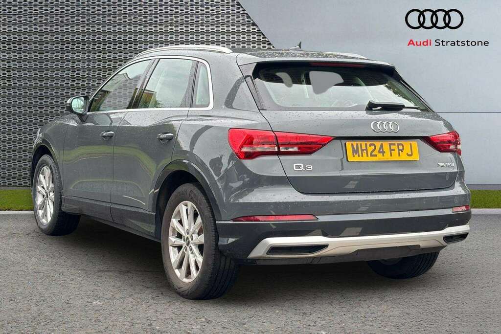 Audi Q3 35 Tfsi Sport 2024 Grey #3