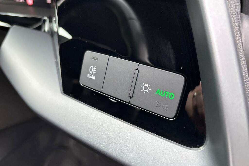 Audi A3 40 Tfsi E S Line S Tronic Black #32