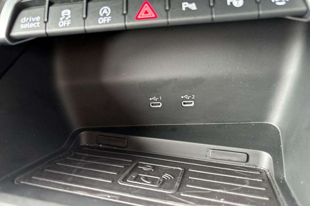 Audi A3 40 Tfsi E S Line S Tronic Black #26