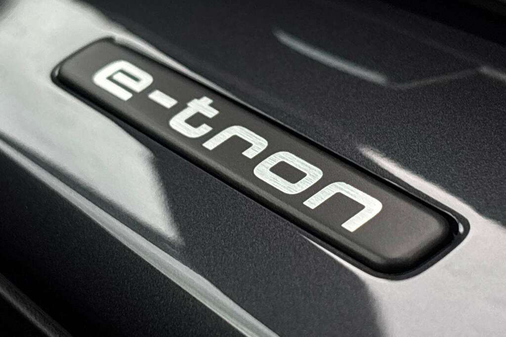 Audi Q4 E Tron Vorsprung Black #37
