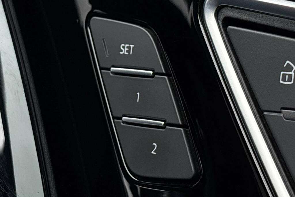 Audi Q4 E Tron Vorsprung Black #26