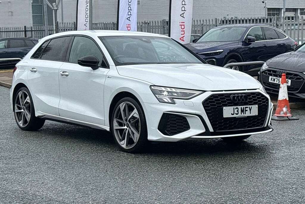 Audi Q2 35 Tfsi S Line S Tronic 2024 White