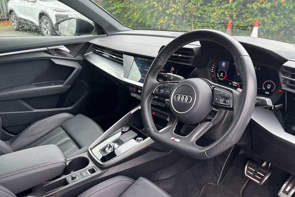 Audi Q2 35 Tfsi S Line S Tronic 2024 White #6