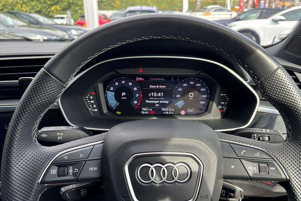 Audi Q3 45 Tfsi E S Line S Tronic Tech Pack Black #18