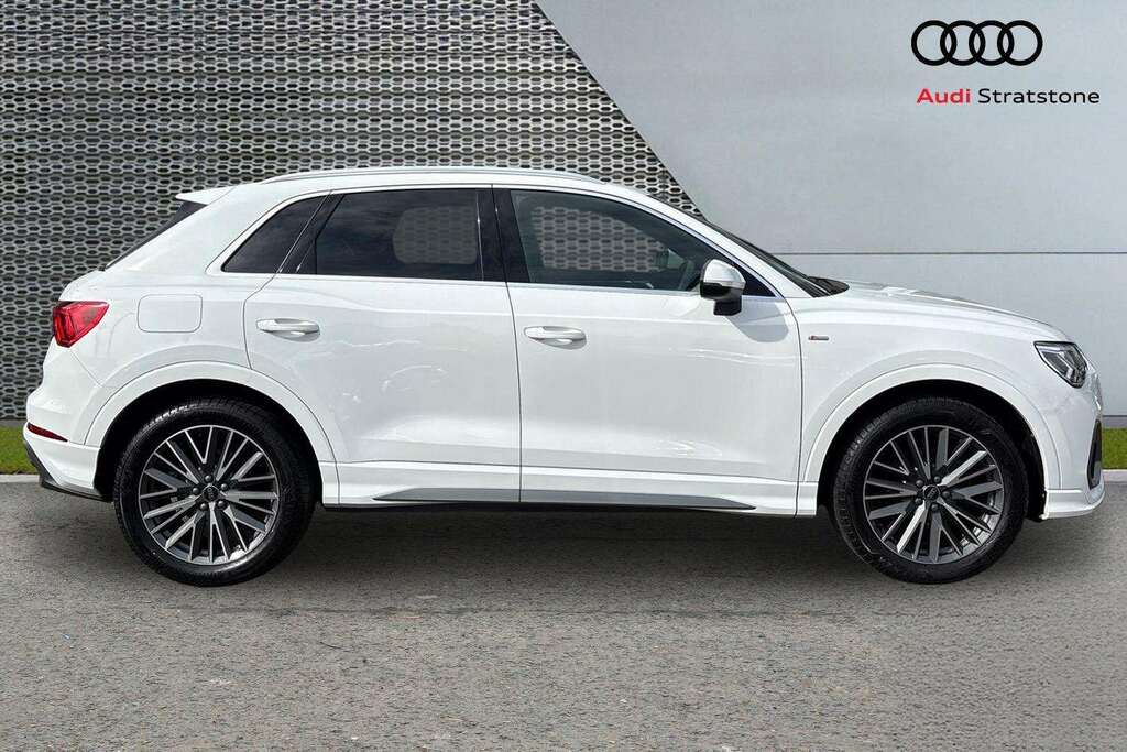 Audi Q3 35 Tfsi Sport S Tronic 2024 White #4