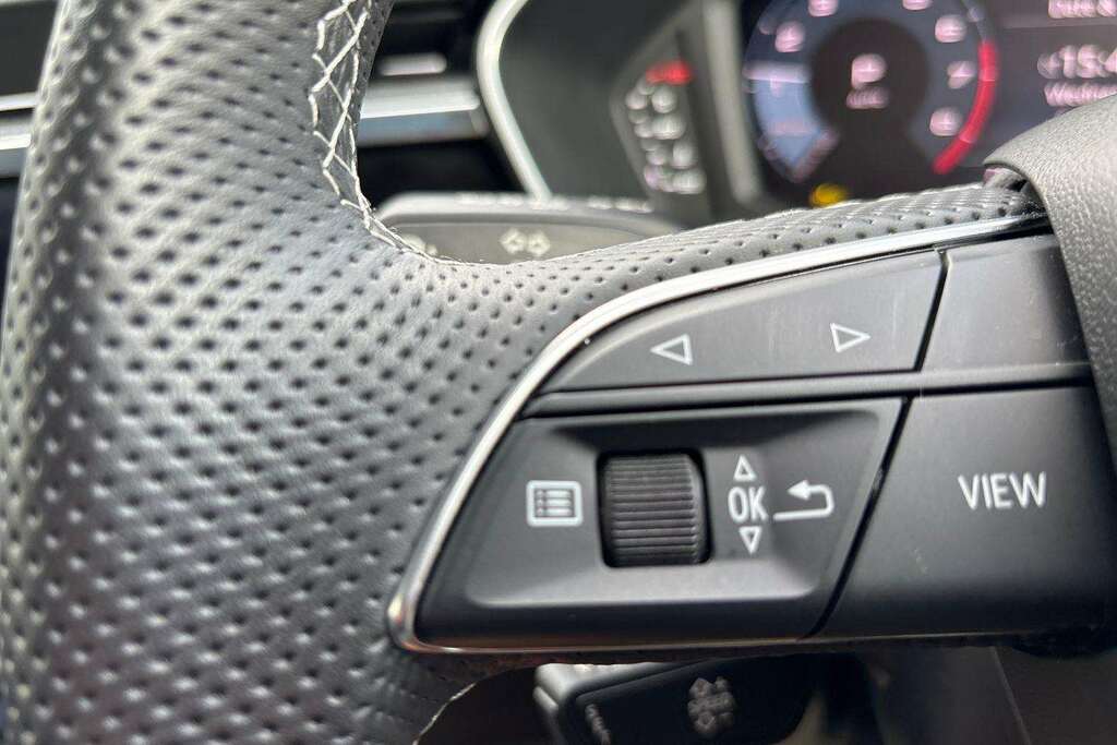 Audi Q3 45 Tfsi E S Line S Tronic Tech Pack Black #16