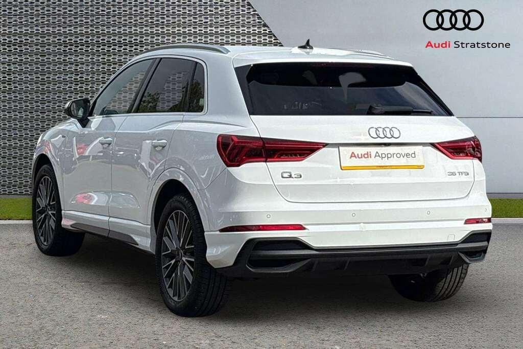 Audi Q3 35 Tfsi Sport S Tronic 2024 White #3