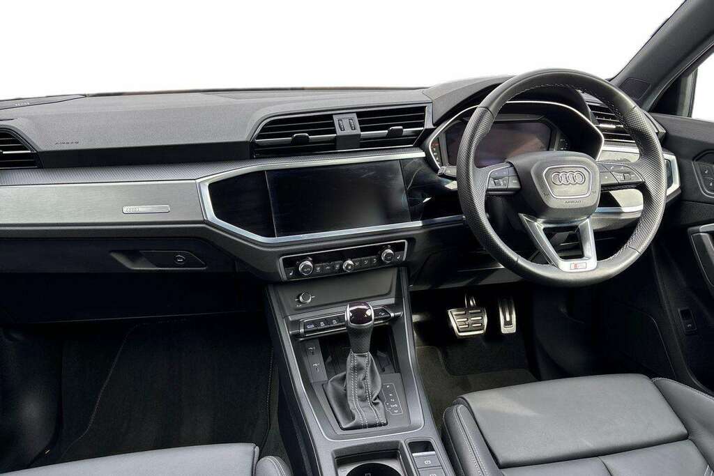 Audi Q3 45 Tfsi E S Line S Tronic Tech Pack Black #20