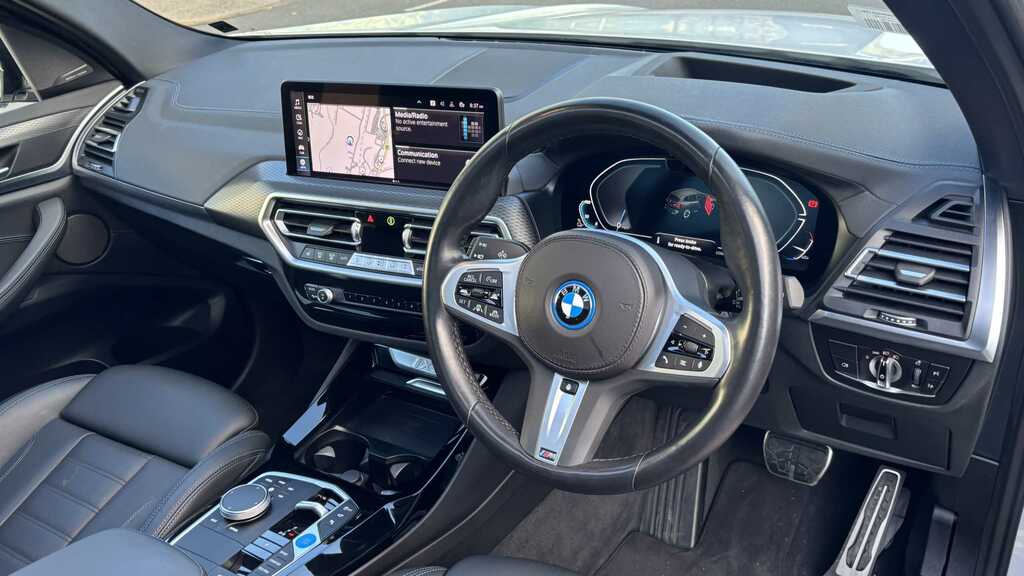 BMW iX3 210Kw M Sport Pro 80Kwh 2023 White #5