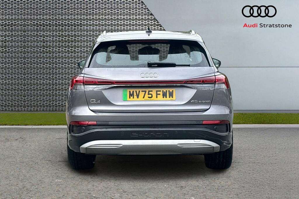 Audi Q4 E Tron 210Kw 45 82Kwh Black Edition Tech Pack Blue #7