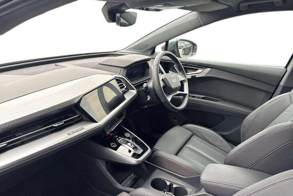 Audi Q4 E Tron 210Kw 45 82Kwh Sport Leather 2025  #2