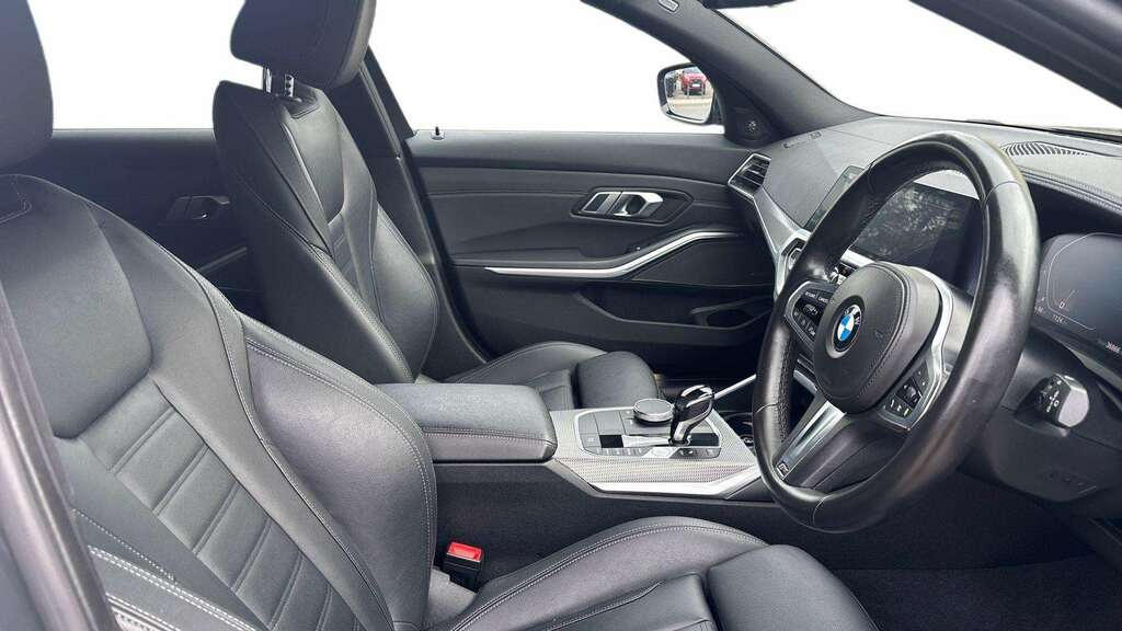 BMW 3 Series 330E Se Pro Step Black #12
