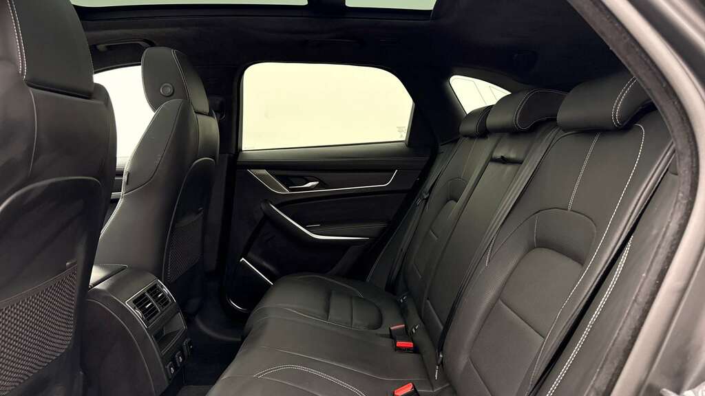 Jaguar F-Pace 2.0 P400e R-dynamic Hse Black 90Th Anniv KR74VBO Grey #4