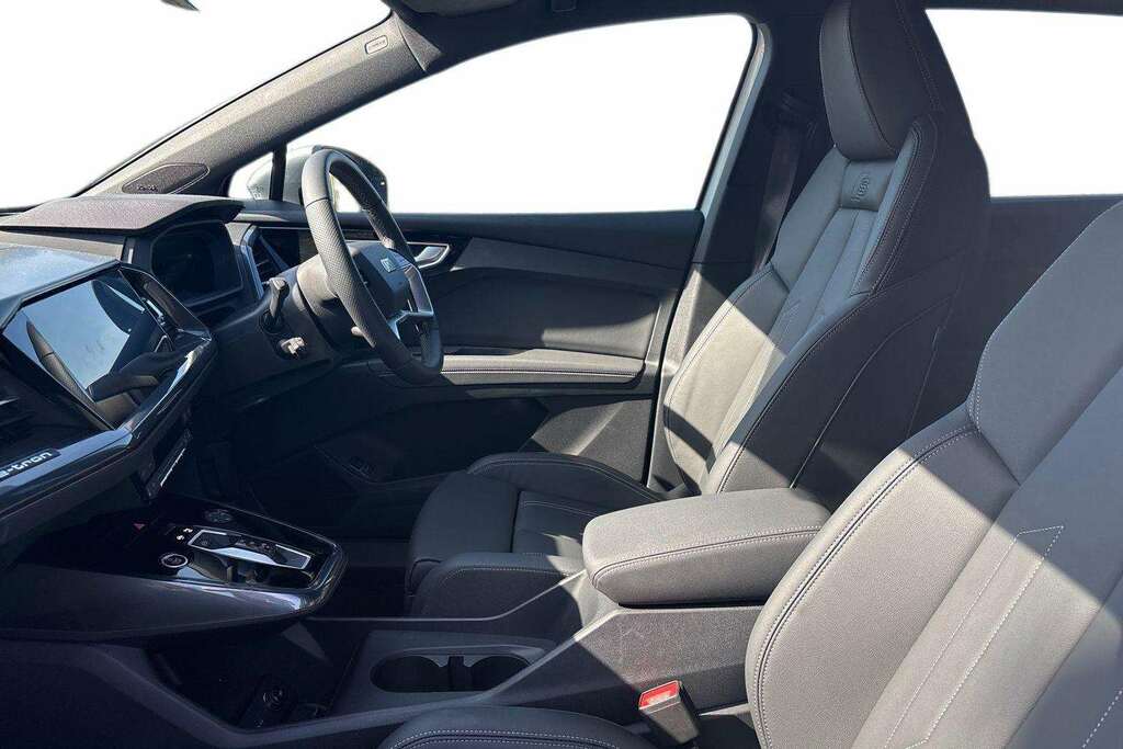 Audi Q4 E Tron Audi Q4 E-tron Black Edition 45 Grey #21