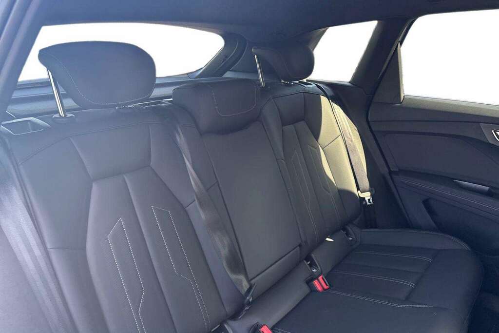 Audi Q4 E Tron Audi Q4 E-tron Black Edition 45 Grey #22