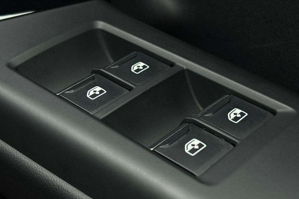 Audi Q6 E-Tron Sport Black #14
