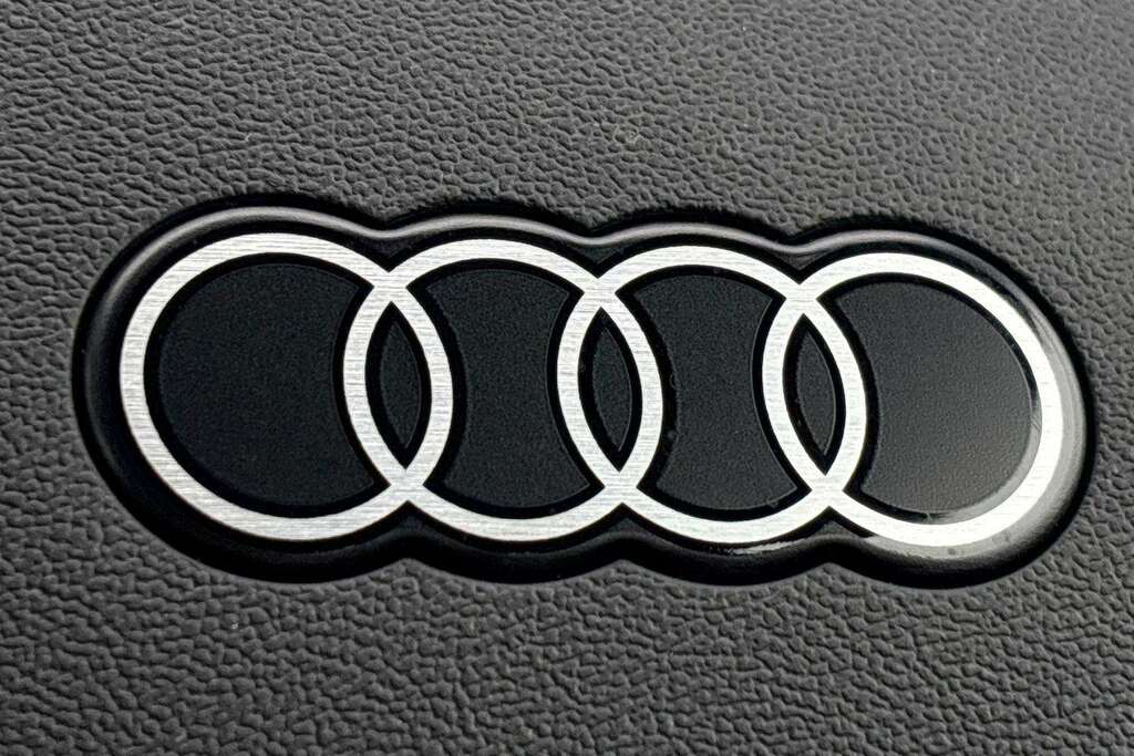 Audi Q6 E-Tron Sport Black #12