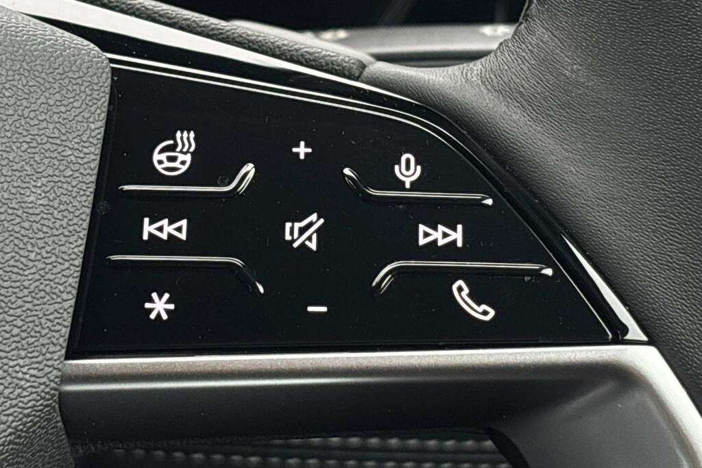 Audi Q6 E-Tron Sport Black #17