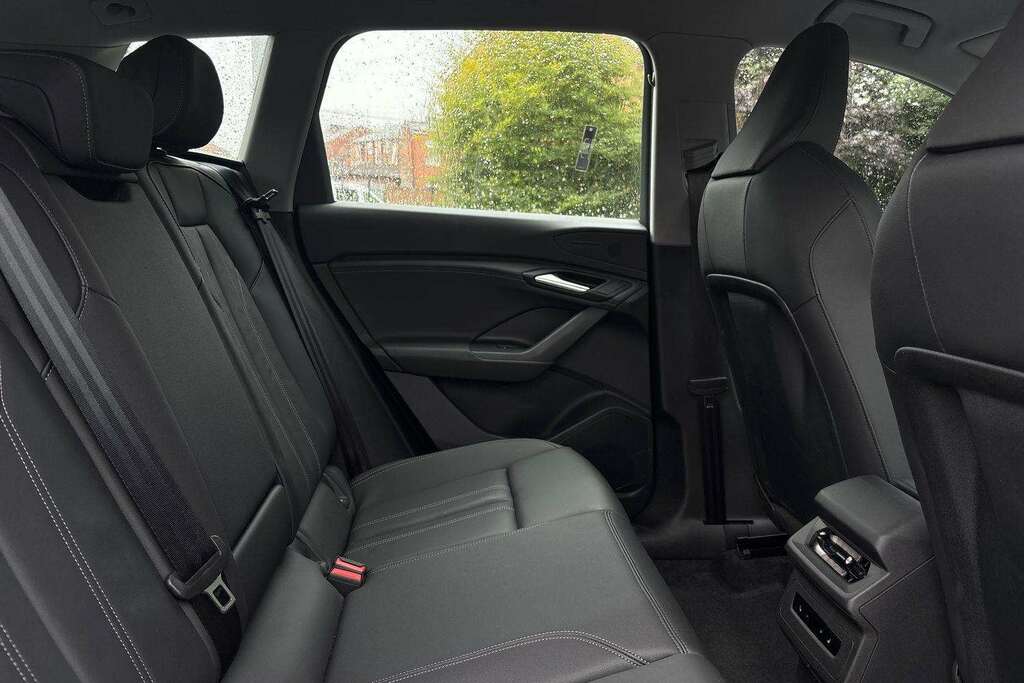 Audi Q6 E-Tron Sport Black #39