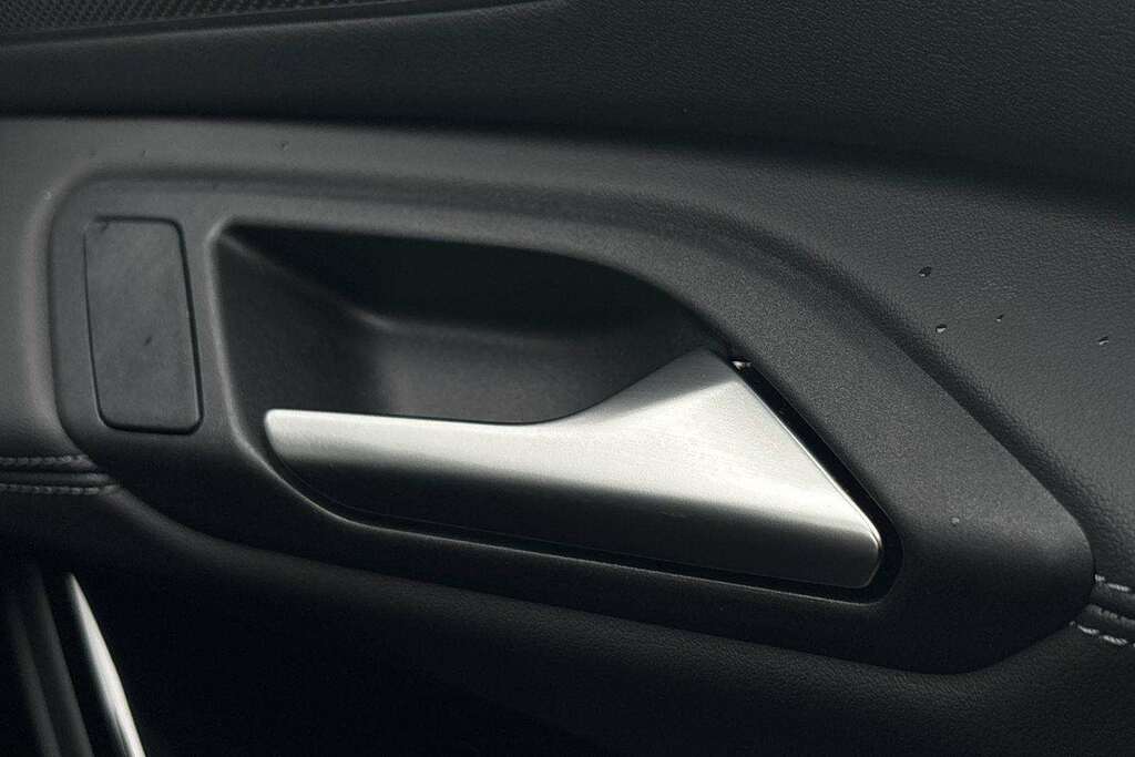 Audi Q6 E-Tron Sport Black #24