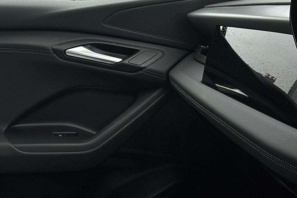 Audi Q6 E-Tron Sport Black #35