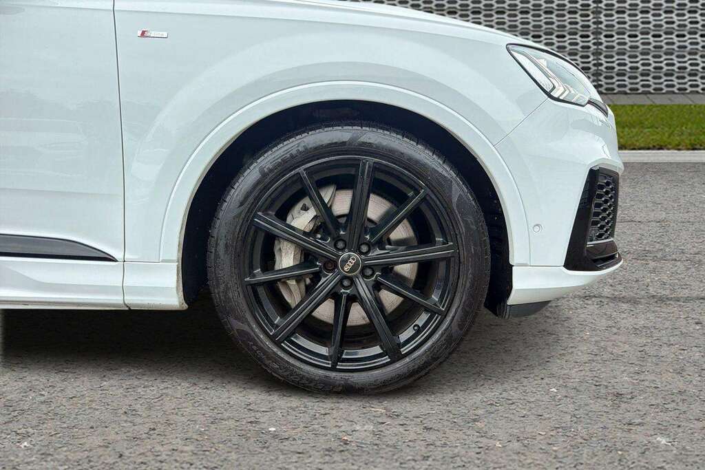 Audi Q7 55 Tfsi E Quattro Black Ed Tiptronic Cs 202 White #5