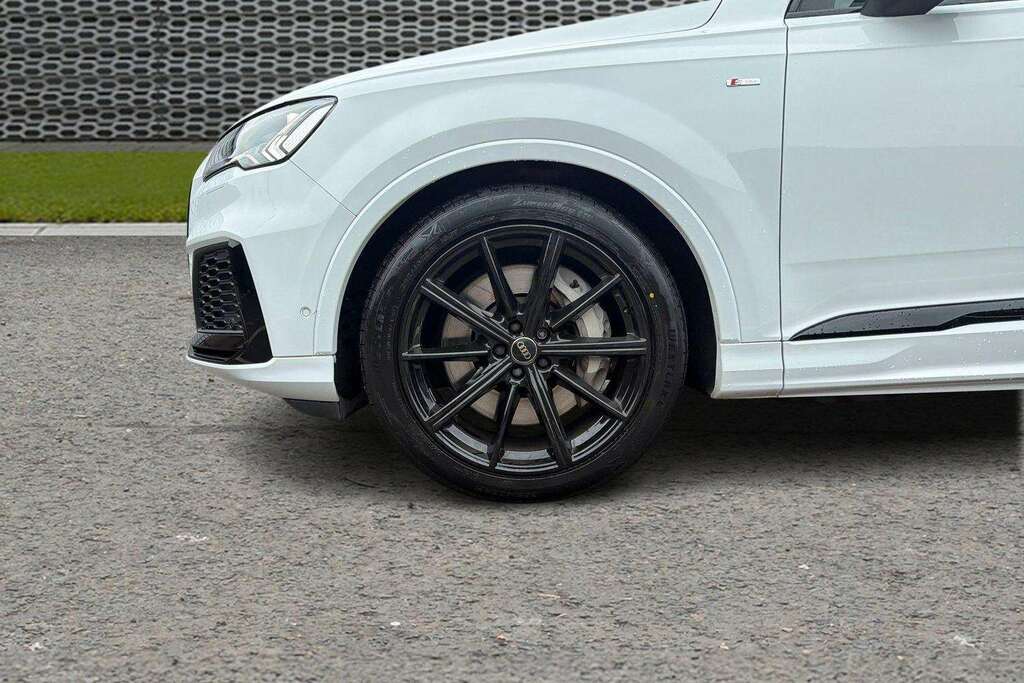Audi Q7 3.0 Q7 Black Edition Black #9