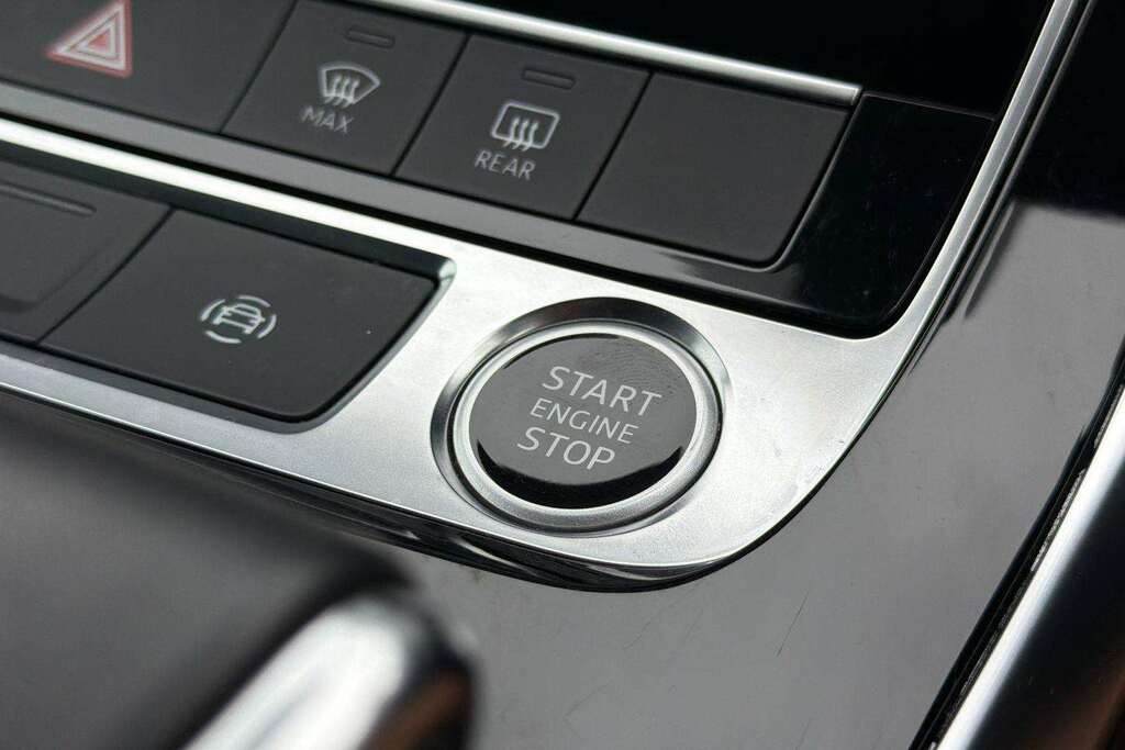 Audi Q7 3.0 Q7 Black Edition Black #29